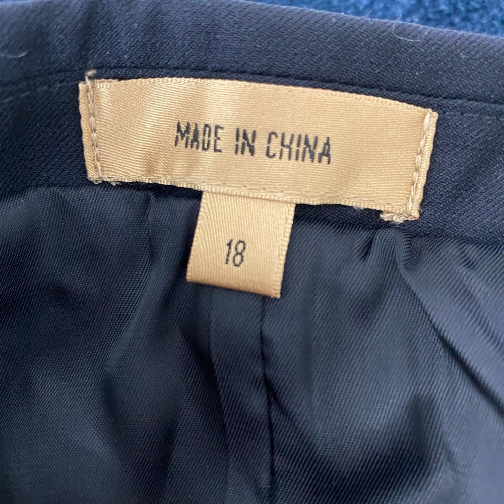 Men’s Jacket - Picture 3 of 4